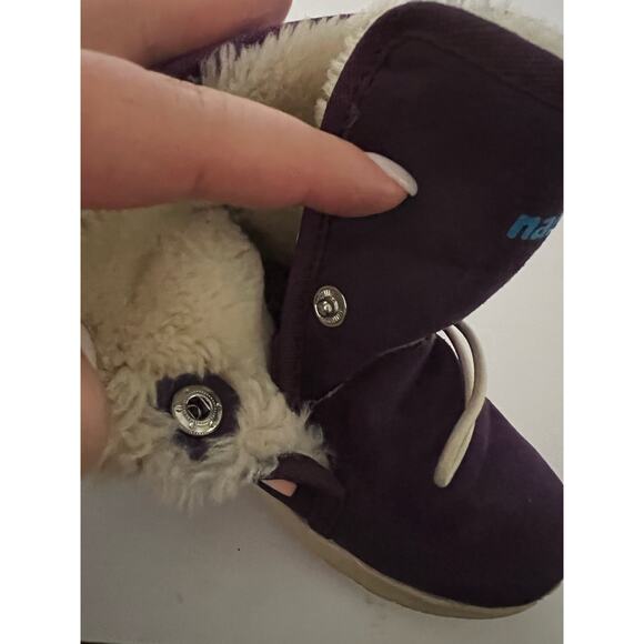 Native Kid/Girl's Luna Beetle Faux Fur Lined Purple/Bone Winter Boots Size C7 - Picture 13 of 14